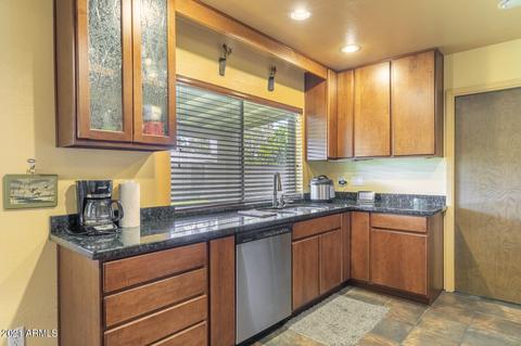 3417 E Beryl Ln, Phoenix, AZ 85028 photo 14