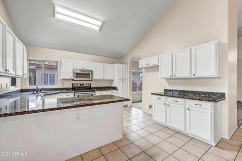 2530 E Taro Ln, Phoenix, AZ 85050 photo 14