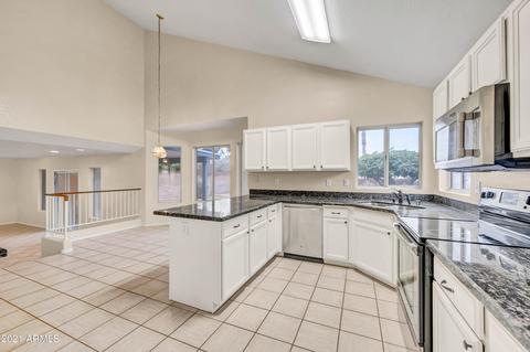 2530 E Taro Ln, Phoenix, AZ 85050 photo 16