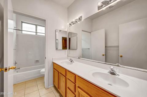 2530 E Taro Ln, Phoenix, AZ 85050 photo 33