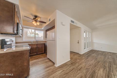 2677 E Oakleaf Dr, Tempe, AZ 85288 photo 6