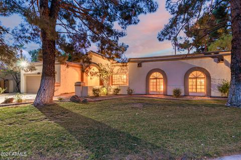 3433 E Calaveros Dr, Phoenix, AZ 85028 photo 2