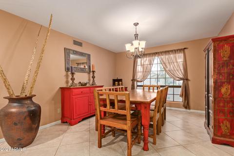 3433 E Calaveros Dr, Phoenix, AZ 85028 photo 8