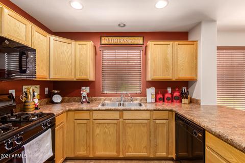2746 E Megan St, Gilbert, AZ 85295 photo 8