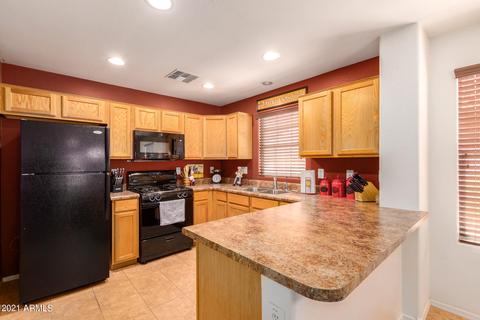 2746 E Megan St, Gilbert, AZ 85295 photo 7