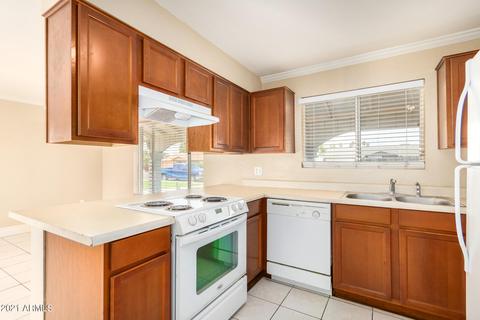 617 E Watson Dr, Tempe, AZ 85283 photo 4