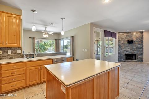 4486 E Desert Ln, Gilbert, AZ 85234 photo 18