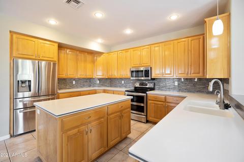 4486 E Desert Ln, Gilbert, AZ 85234 photo 17
