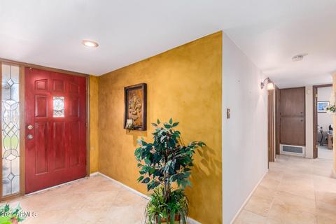 2049 E Malibu Dr, Tempe, AZ 85282 photo 4