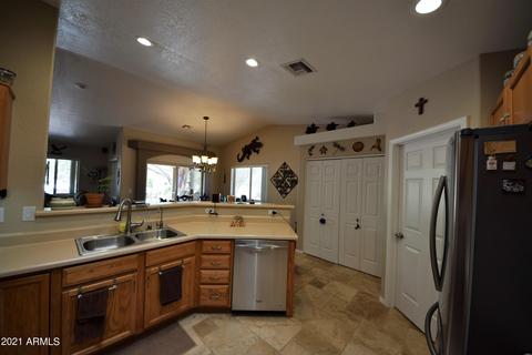 5734 E Labrador Ln, Hereford, AZ 85615 photo 18