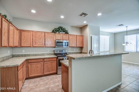3787 E Chickadee Rd, Gilbert, AZ 85297 photo 3