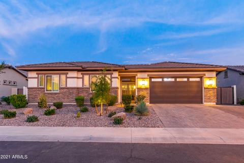 7645 S Barlow Dr, Gilbert, AZ 85298 photo 2