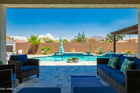 7645 S Barlow Dr, Gilbert, AZ 85298 photo 13