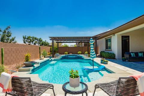 7645 S Barlow Dr, Gilbert, AZ 85298 photo 14