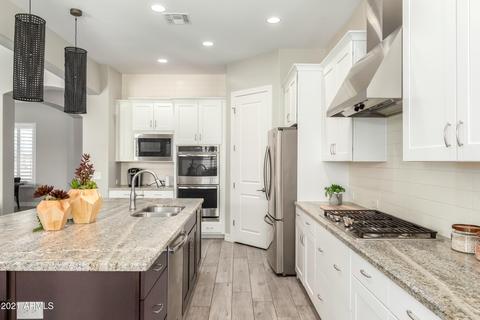 7645 S Barlow Dr, Gilbert, AZ 85298 photo 38