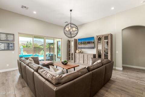 7645 S Barlow Dr, Gilbert, AZ 85298 photo 34