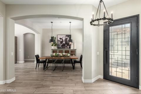 7645 S Barlow Dr, Gilbert, AZ 85298 photo 4