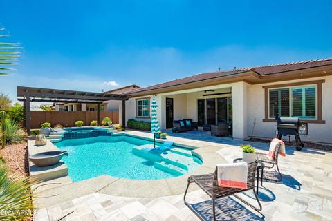 7645 S Barlow Dr, Gilbert, AZ 85298 photo 15