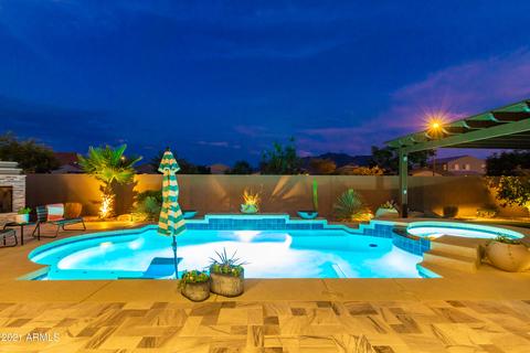 7645 S Barlow Dr, Gilbert, AZ 85298 photo 1