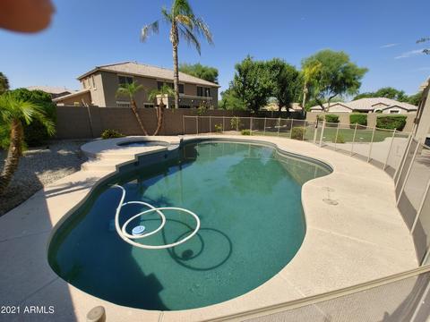 281 E Hopkins Rd, Gilbert, AZ 85295 photo 4