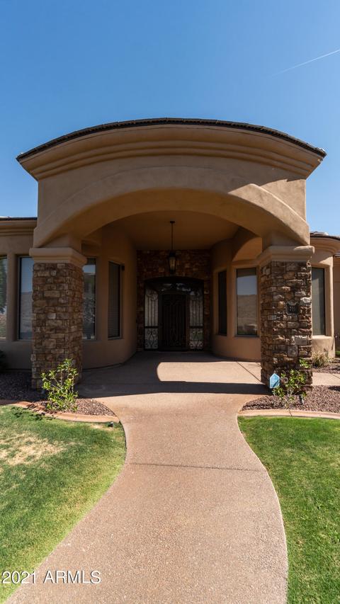 715 E Windmere Dr, Phoenix, AZ 85048 photo 4