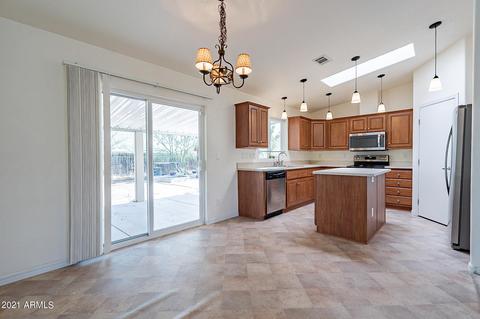 2902 E Marco Polo Rd, Phoenix, AZ 85050 photo 9