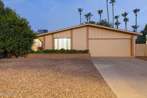 4527 E Sandra Ter, Phoenix, AZ 85032 photo 2