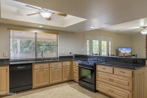 4527 E Sandra Ter, Phoenix, AZ 85032 photo 9