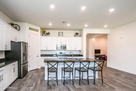 1135 E Tekoa Ave, Gilbert, AZ 85298 photo 9