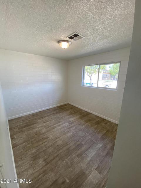 6830 S 10th St, Phoenix, AZ 85042 photo 7
