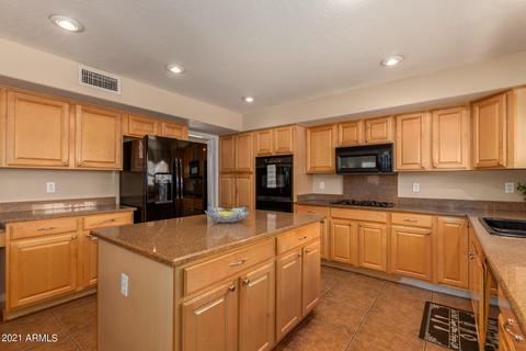 3235 E Devonshire Ct, Gilbert, AZ 85297 photo 13