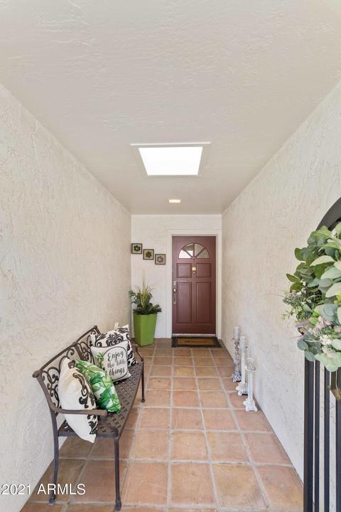 968 E Leeward Ln, Tempe, AZ 85283 photo 5