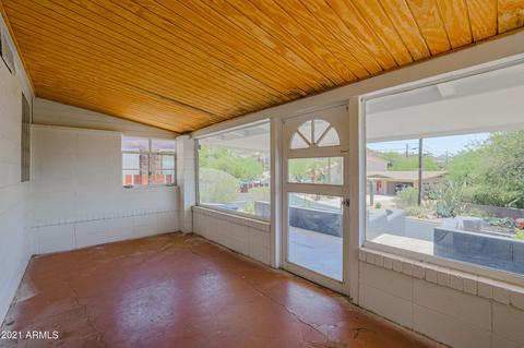 28 E Foothill Dr, Phoenix, AZ 85020 photo 5