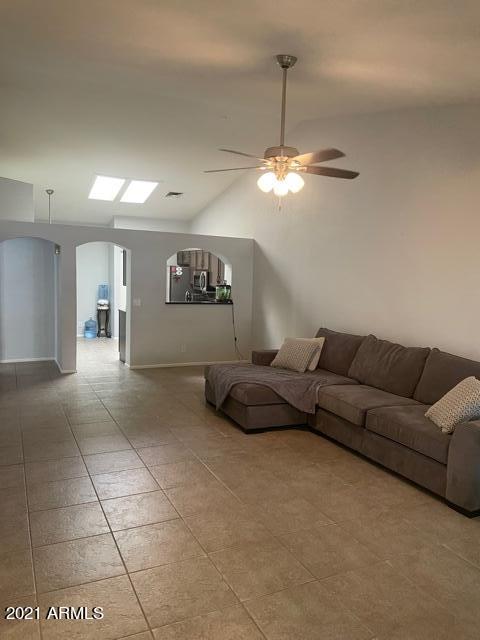 902 E Vaughn Ave, Gilbert, AZ 85234 photo 3