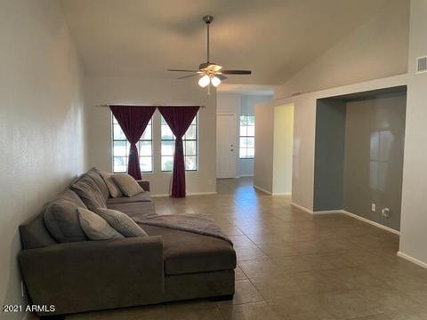 902 E Vaughn Ave, Gilbert, AZ 85234 photo 4