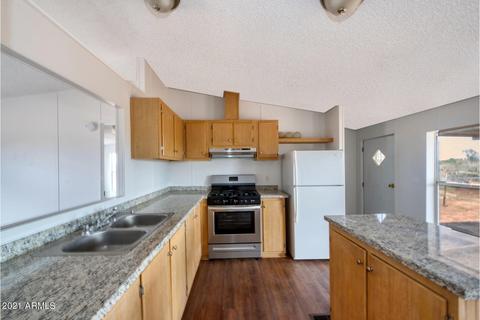 8564 E Nevada Dr, Hereford, AZ 85615 photo 11