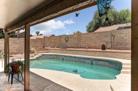 2732 E Rockledge Rd, Phoenix, AZ 85048 photo 1