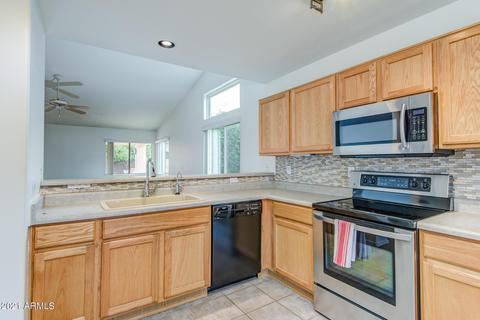 3338 E Bonanza Rd, Gilbert, AZ 85297 photo 9