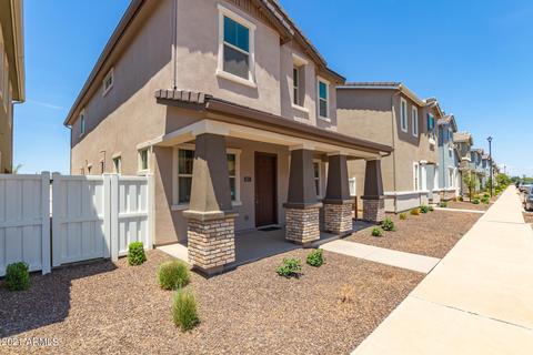 3657 E Stiles Ln, Gilbert, AZ 85295 photo 2