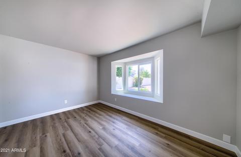4215 Everett Dr, Phoenix, AZ 85032 photo 9