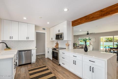 4043 E Whitney Ln, Phoenix, AZ 85032 photo 6