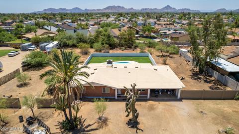 4043 E Whitney Ln, Phoenix, AZ 85032 photo 28