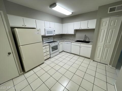 830 S Dobson Rd #27, Mesa, AZ 85202 photo 8