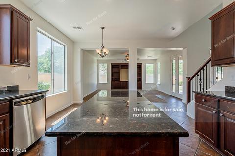 4412 E Maplewood St, Gilbert, AZ 85297 photo 9