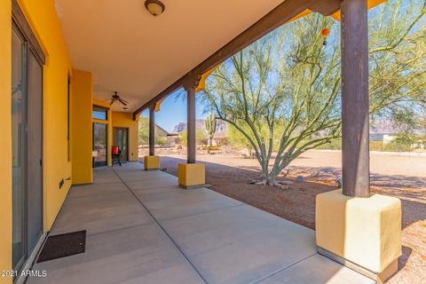 1651 S Mountain View Rd, Apache Junction, AZ 85119 photo 4