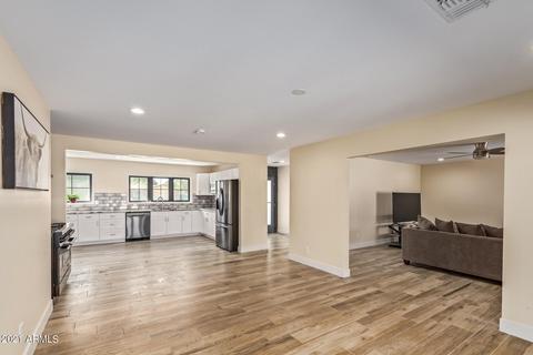 1820 E Jensen St, Mesa, AZ 85203 photo 9