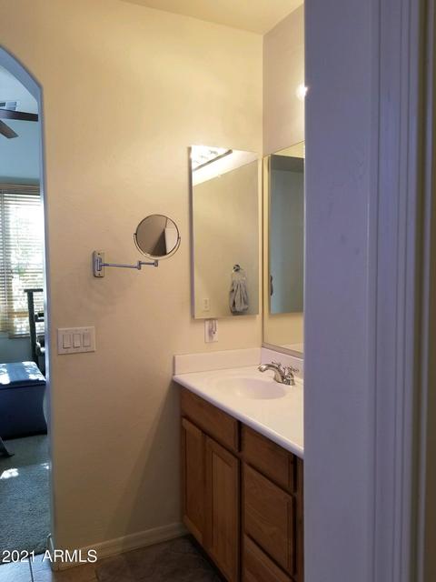 2137 E La Salle St, Phoenix, AZ 85040 photo 11