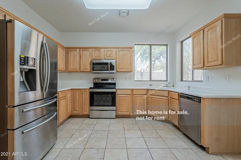 113 E Windsong Dr, Phoenix, AZ 85048 photo 4