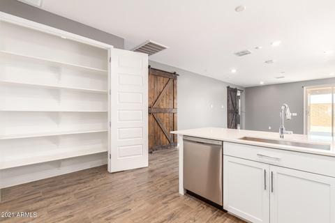 9822 E Red Giant Dr, Mesa, AZ 85212 photo 6