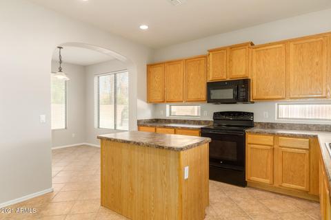 4070 E Shannon St, Gilbert, AZ 85295 photo 11